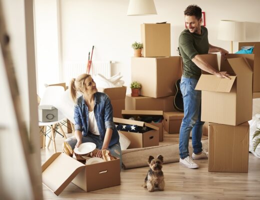 Downsizing Your Belongings When Relocating